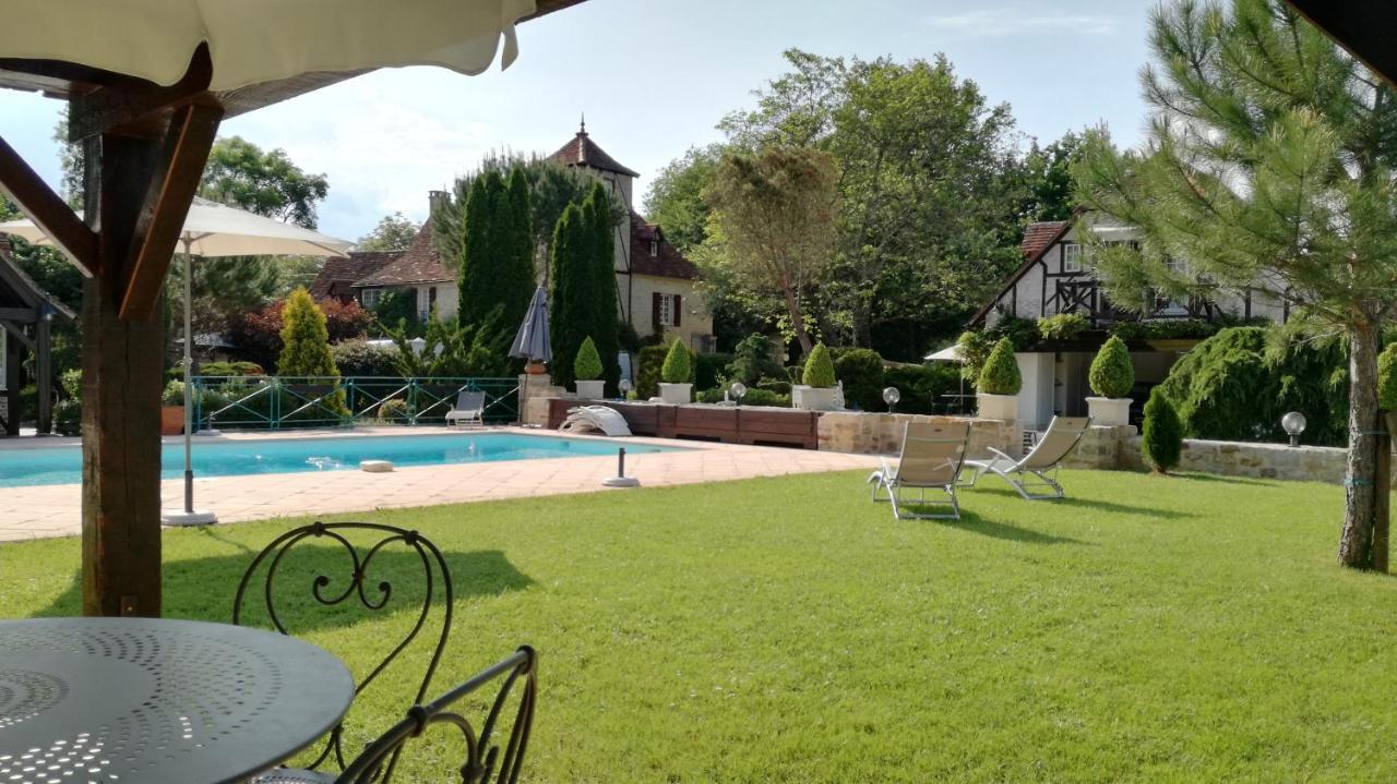 Moulin Du Soustre Bed & Breakfast Cavagnac Exterior photo